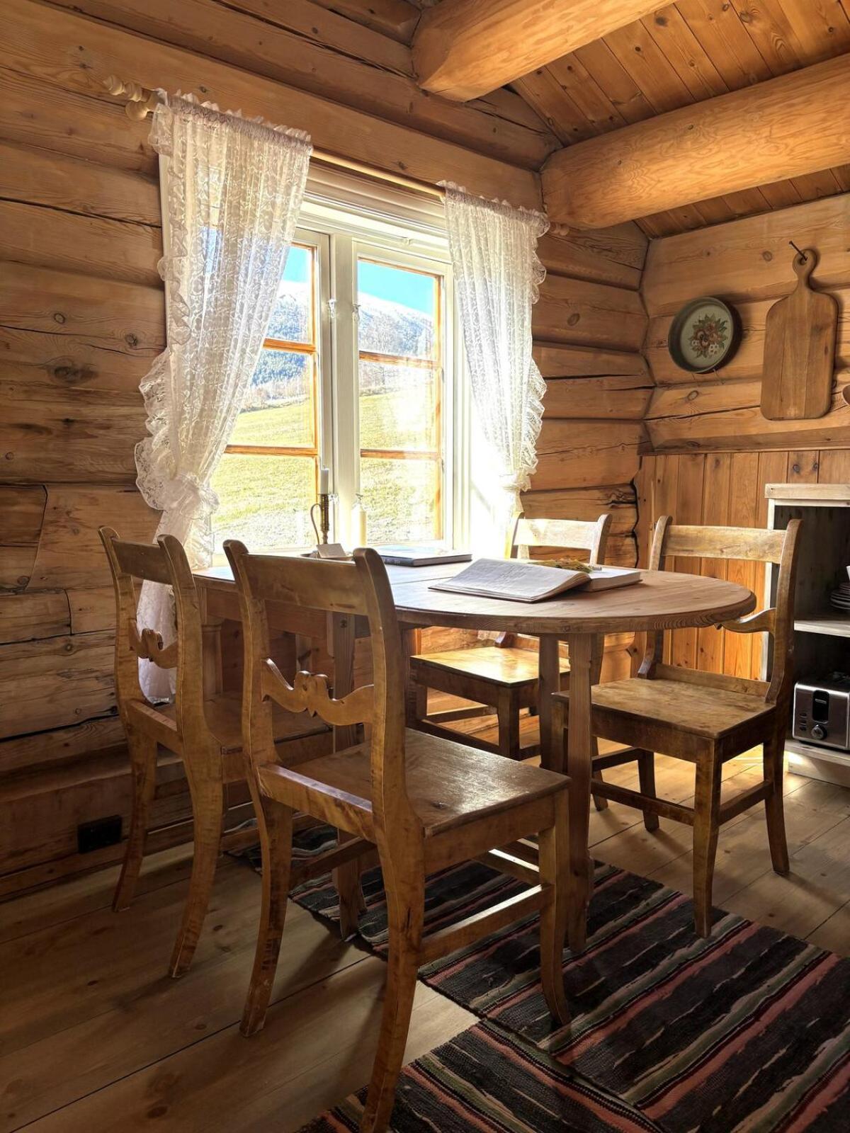 Stallen - Koselig Lite Hus Pa Gardstun Skjåk Extérieur photo